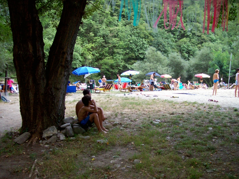  Image name: Parco033.jpg 
 width: 801 pixel 
 height: 601 pixel 
 Size: 519725 bytes 
 Click to enlarge 